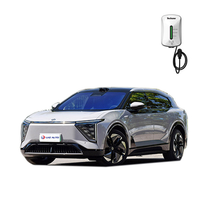 Diseño de vanguardia Vehículos energéticos chinos con capacidad de 5 plazas y distancia entre ejes de 2950