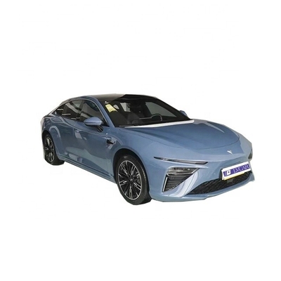 Nezha S El vehículo eléctrico 2024 con sistema de entretenimiento del coche y características avanzadas
