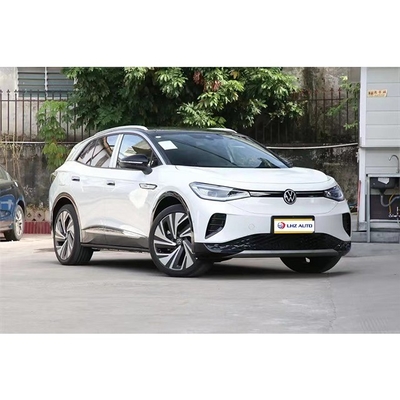 2024 Volkswagen ID4 SUV eléctrico con un alcance de crucero de 425 km y una capacidad de batería de 84.8 kWh