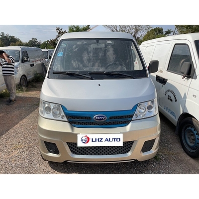 Vans energéticos de segunda mano asequibles con volante multifunción y 2 asientos