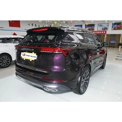 El SUV de Chery Jetour X70 en 2024 con calefacción eléctrica ajustable y espejos plegables
