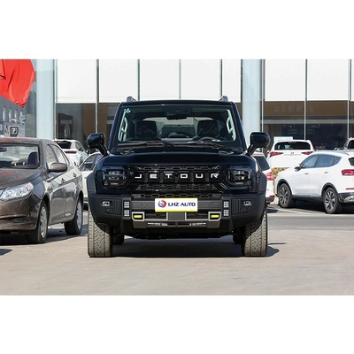 Compacto 2.0T Red JETOUR T1 de cinco puertas y cinco asientos con tracción en todas las ruedas Vehículo de carretera