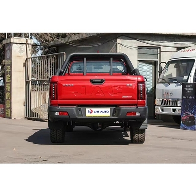 JAC T9 La camioneta de gasolina 2024 de cuatro puertas y cinco asientos con 6 bolsas de aire y garantía