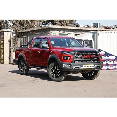 JAC T9 La camioneta de gasolina 2024 de cuatro puertas y cinco asientos con 6 bolsas de aire y garantía