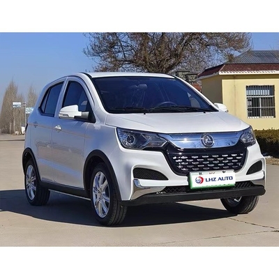 Es la mejor opción 100% coche eléctrico con batería de iones de litio y sin necesidad de licencia de conducir