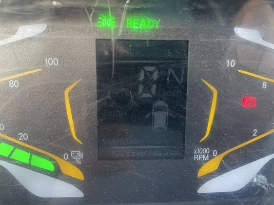 Rango de 260 km Furgoneta eléctrica Feidi Q2V con suspensión trasera Macpherson y dirección izquierda