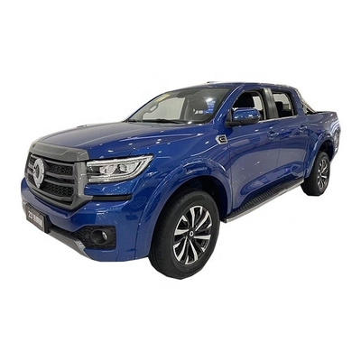 4x4 Pickup AWD hidráulico con cámara LED Cuero eléctrico turbo oscuro combustible diésel ACC
