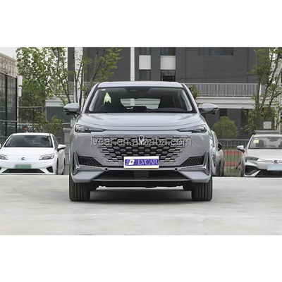 ChangUn SUV UNI-k/UNI-T 2.0T para el modo de conducción del precursor delantero y neumáticos 235/50 R20
