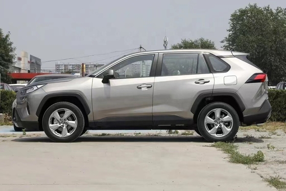 El objetivo de la presente Decisión es mejorar la eficiencia energética y el rendimiento económico de los vehículos SUV Toyota RAV4 2023 para la conducción urbana fuera de carretera.