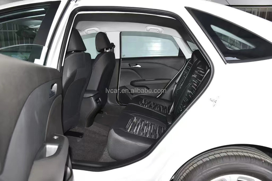Chevrolet Monza Cruze 1.5L coches eléctricos EV coche sedán adulto cámara LED de cuero blanco estándar Turbo ACC