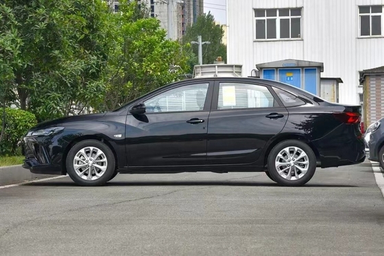 Changan Cs55 Euro VI estándar Turbo Oscuro cámara de cuero eléctrica LED Monza Coches Cruze