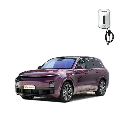 El cómodo SUV híbrido con techo panorámico y 6 asientos automático Li L8.