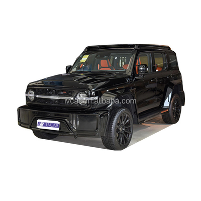 GMW Tank 300 2.0T SUV todoterreno grande con distancia entre ejes de 2750 mm y potencia máxima de 227 hp