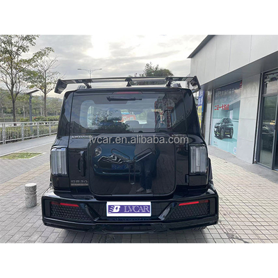 GMW Tank 300 2.0T SUV todoterreno grande con distancia entre ejes de 2750 mm y potencia máxima de 227 hp