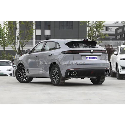 Solo motor RWD 2024 Changan Uni-k SUV con estructura de carrocería de 5 puertas y 5 asientos