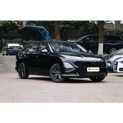 El Wuling Starlight Un sedán PHEV de clase A de cinco puertas y cinco asientos con una velocidad máxima de 145