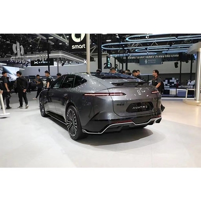 Avatr 12 2024 es un SUV eléctrico de lujo con 650 kilómetros de alcance.