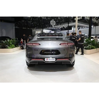 Avatr 12 2024 es un SUV eléctrico de lujo con 650 kilómetros de alcance.