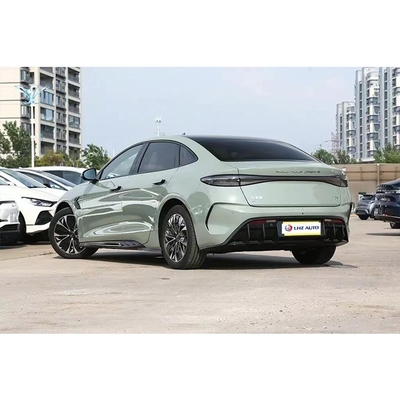 Combustible 100% eléctrico BYD Seal 2024 Sports Sedan con alcance de 600 km y 5 puertas / asientos