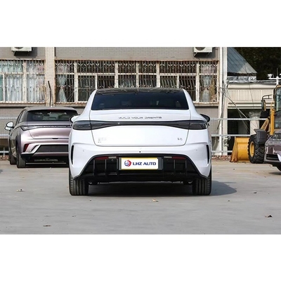 El vehículo eléctrico 2024 de BYD Automobile con un alcance de 700 km, 5 plazas y un par máximo de 310 Nm