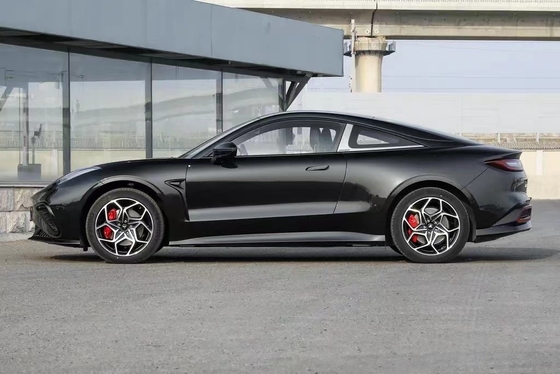 78.4KWH Capacidad de la batería Neta GT de dos puertas primer coche deportivo eléctrico 0-100km en 3.6s