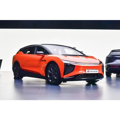 Velocidad máxima 200 Km/h y capacidad de 5 asientos Hiphi X el Mecha Guerrero del Futuro