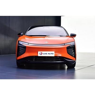 Velocidad máxima 200 Km/h y capacidad de 5 asientos Hiphi X el Mecha Guerrero del Futuro