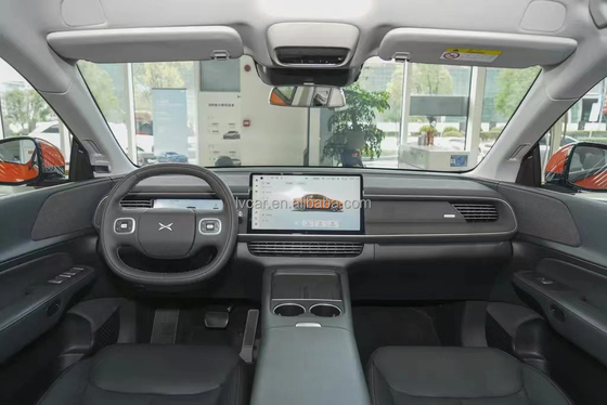 Rango de crucero de 580 km Xiaopeng G6 4WD 700 km XPeng Coche eléctrico de 5 asientos Vehículo energético 2023