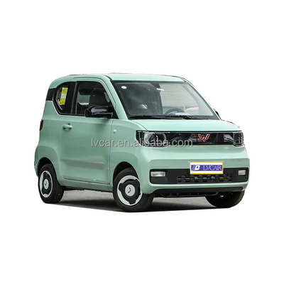 Dirección izquierda Mini coche eléctrico Wuling con velocidad máxima de 100 Km/h y 4 asientos 120km