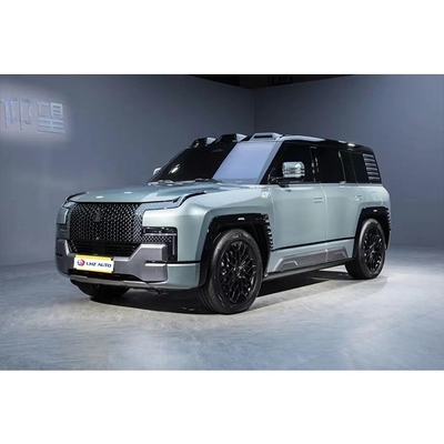 2023 BYD Yangwang U8 SUV eléctrico con 7 asientos y lujo 4 motor de conducción independiente
