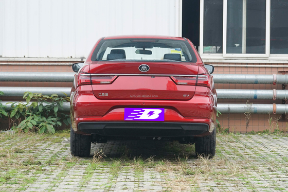 Byd Qin Dm-I Ev Coches Vehículos eléctricos puros Auto Elettrica 4 ruedas Coche eléctrico listo