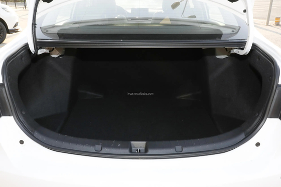 Byd Qin Dm-I Ev Coches Vehículos eléctricos puros Auto Elettrica 4 ruedas Coche eléctrico listo