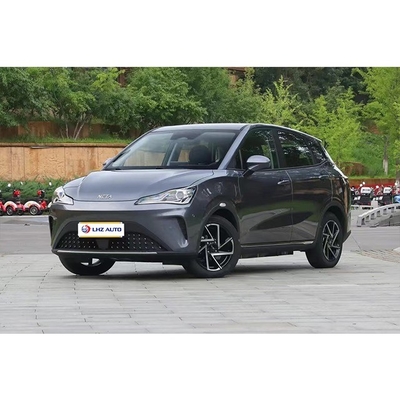 SUV de 5 puertas y 5 asientos AYA Coche eléctrico Neta EV Ride-On Uesd Coches de segunda mano de electrónica automotriz