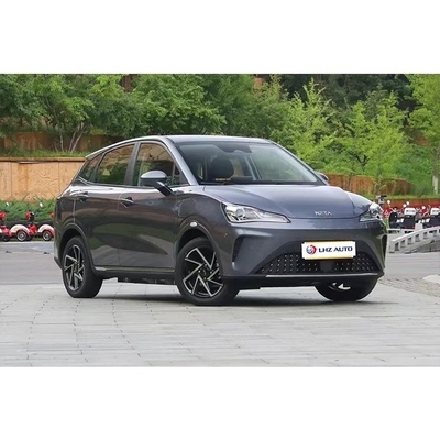 SUV de 5 puertas y 5 asientos AYA Coche eléctrico Neta EV Ride-On Uesd Coches de segunda mano de electrónica automotriz