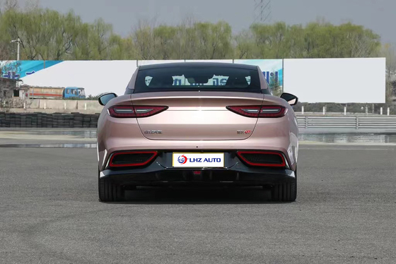 El 2023 Nezha GT es el estado de la técnica 100% eléctrico de los coches deportivos con 3.7s 4WD aceleración