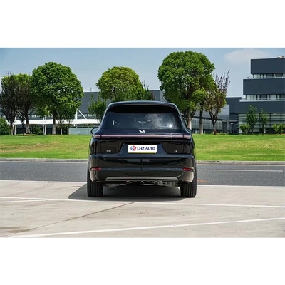 LiXiang L9 El SUV de la familia Ultimate 8 Airbags con ajuste eléctrico del asiento del conductor