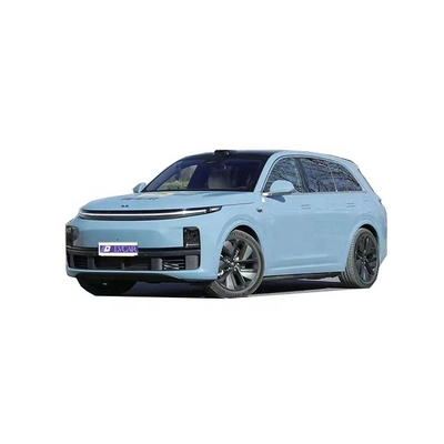 LiXiang L7 modelo de tracción en las cuatro ruedas sistema de entretenimiento para automóviles con volante multifunción