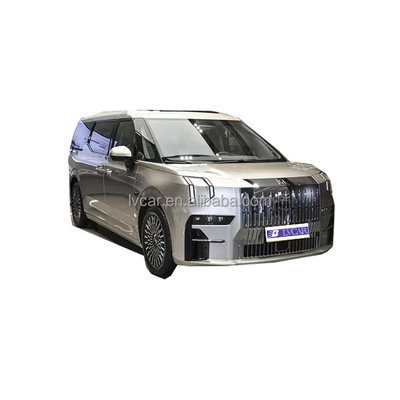 ZEEKR 009 MPV de lujo de 6 plazas con capacidad de batería de 116kWh y tiempo de carga de 0,5 horas